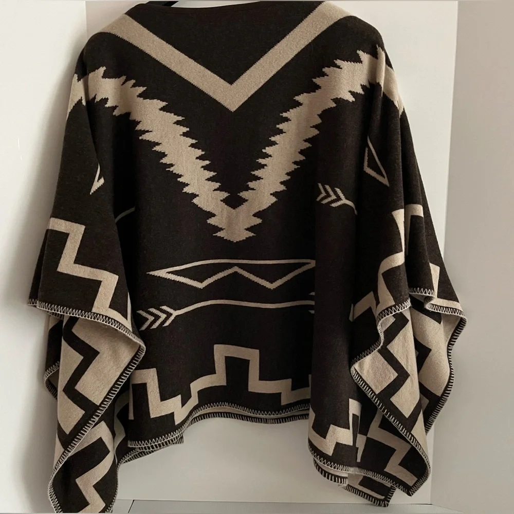 LRL Lambswool Blend Two-Ply Boiled Contrast Tribal Knit Poncho NWOT - Picture 6 of 15
